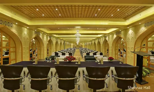 هتل کلارکز شیراز آگرا